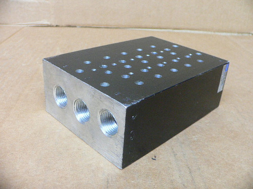 MAC CIRCUIT BAR