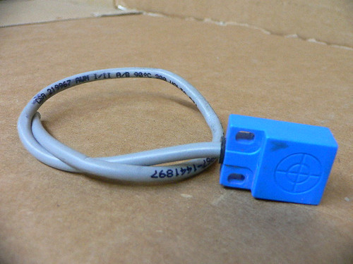 HTM ELECTRONICS FQP2-18B02P-A3U2F PROXIMITY SENSOR
