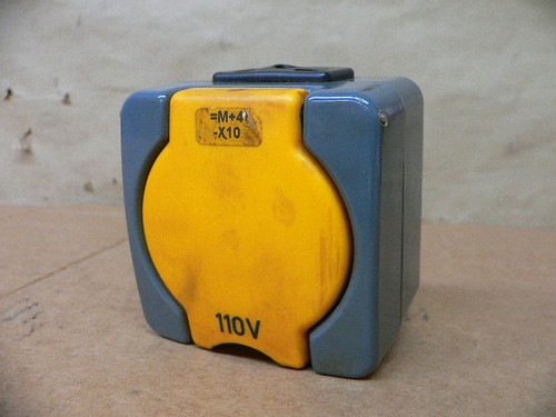 Berker ISO-Panzer 100V AC Power Receptacle 21850