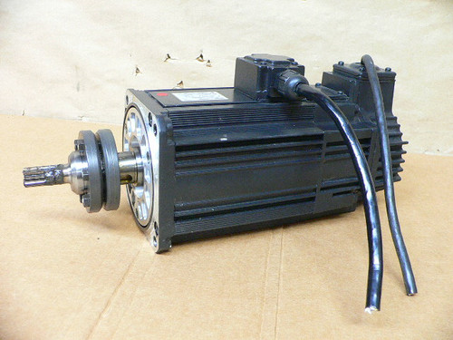 YASKAWA SGMS-15A6ABCG SERVO MOTOR