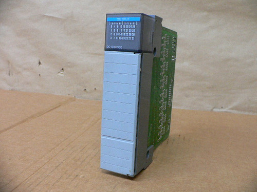 Allen Bradley 1746-OB32 Output Module Series  DC SourcE