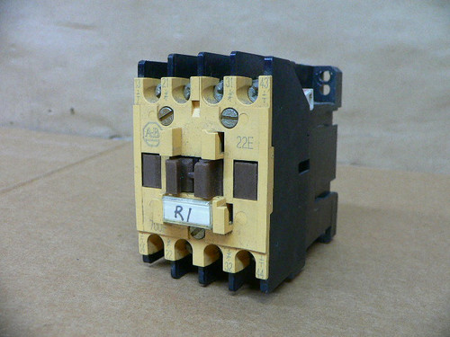 Allen Bradley 700-F220A1 Relay Contactor (USED)
