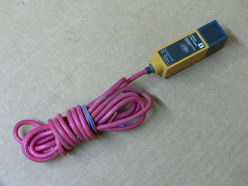 Omron E3S-5LB41 Photoelectric Switch Sensor