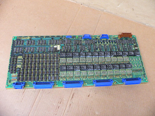 Fanuc A20B-0007-0040/04A Relay Control Board