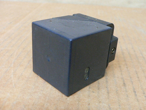 BALLUFF BES Q40KFU-PAC35E-S04G-W01 INDUCTIVE PROXIMITY SENSOR
