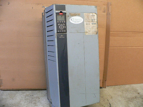 134G1175 DANFOSS DRIVES VLT HVAC Drive FC-102 75 KW / 100 HP, 525-600 VAC