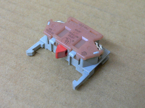 IDEC TW-C01 CONTACT BLOCK