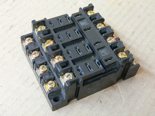 Nais Matsushita Screw 16 Terminal Relay Sockets, Bases, Mounts HG4-SF 15A 250VAC