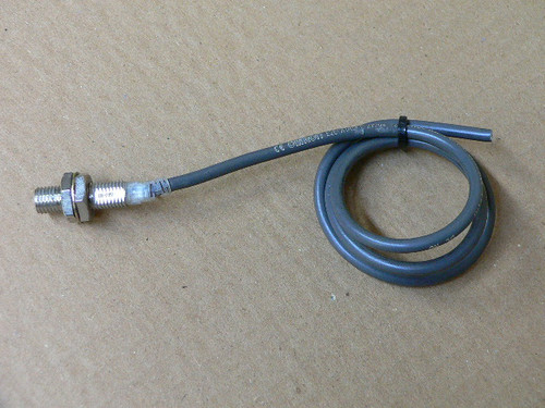 Omron Proximity Switch E2E-X1R5F1