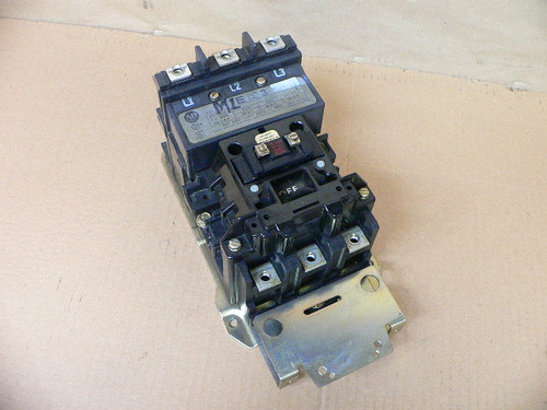 Allen-Bradley 500F-DOD93-X4 509-DOD Non-reversing Starter Size 3 90Amp 600V