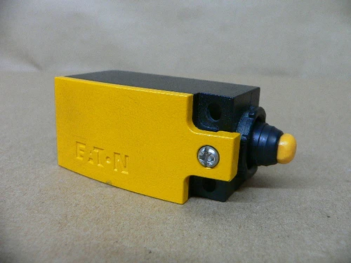 Eaton LSM-11S Safety Position Switch Rounded Plunger 10A 300VAC
