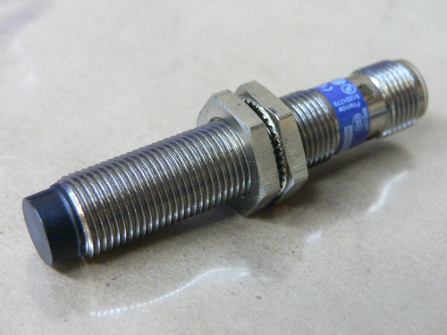 TELEMECANIQUE XS2 M12NA370D, PROXIMITY SENSOR, 12-48VDC, 200MA