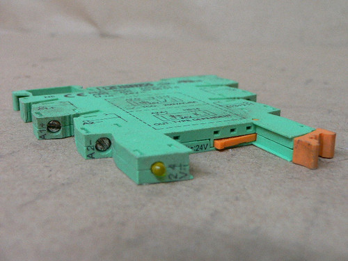 PHOENIX CONTACT PLC-BSC-24DC/21 TERMINAL BLOCK