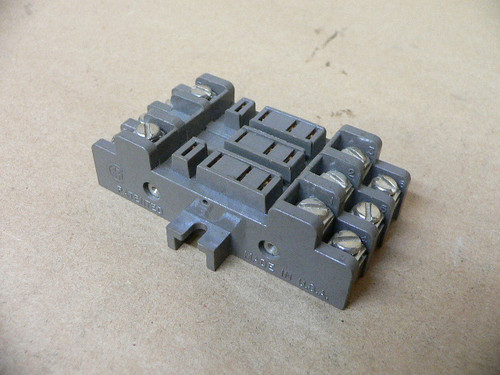 IDEC SL-711/SL711 Relay Socket Base 10A 300V