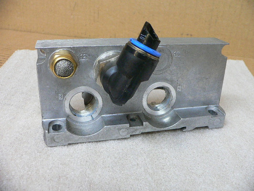 FESTO G1384299, NPT1386753, RT1383782 PNEUMATIC VALVE ASSEMBLY