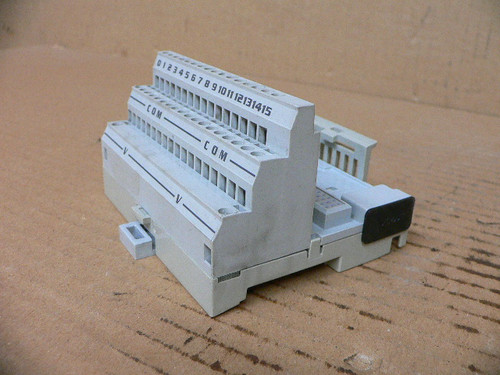 Krones 5-745-96-002-8 /A FLEX I/O Terminal Base 2-Wire Screw Cage Clamp