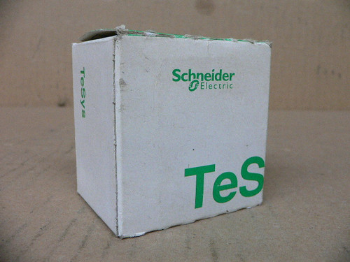 CA2KN22B7 TELEMECANIQUE SQUARE D CONTROL RELAY 24V