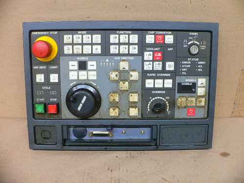 IDEC ZY1E-SS5170-2, 14X08-040A, E54131A02 CNC ROBOTIC OPERATOR INTERFACE PANEL
