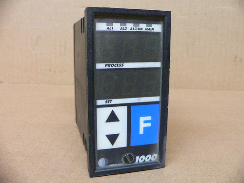 GEFRAN 1000-1R-2 TEMPERATURE CONTROL 110/220VAC AUTO-TUNING