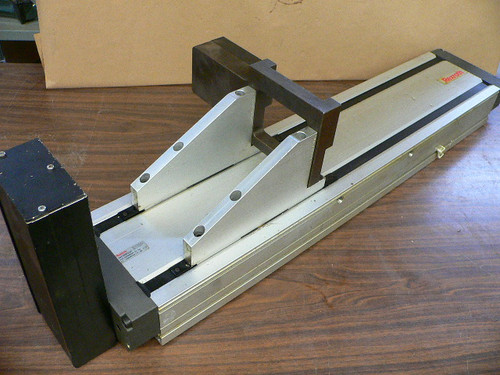 BOSCH REXROTH R055701581 ROBOTIC SLIDE LINEAR GUIDE