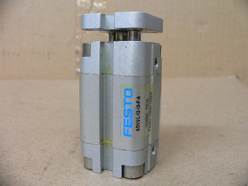 FESTO ADVUL-12-15-P-A ADVUL1215PA 2 1/2" - 3 1/8" AIR PNEUMATIC CYLINDER NEW
