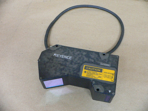 KEYENCE LJ-G200 LASER DISPLACEMENT SENSOR 200MM/48MM 655NM 0.95MW