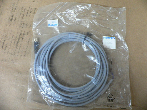 Festo NEBU-M8G3-K-5-LE3 X613 3 Wire Connecting Cable Female to Flying Lead
