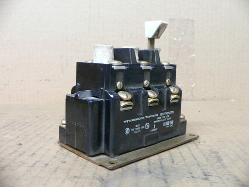 Allen Bradley Model 815-B0V16 Series K Overload Relay