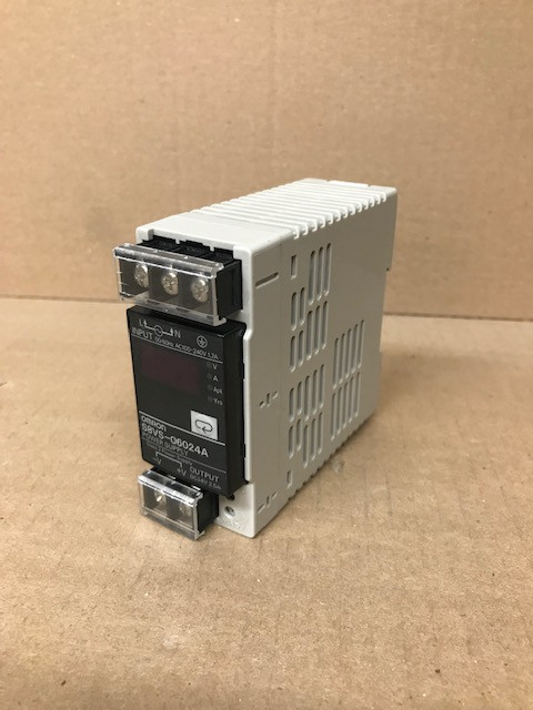 OMRON S8VS-06024A POWER SUPPLY DC24V 2.5A  100-240v