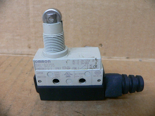Omron SHL-Q2255 Roller Lever Limit Switch Industrial Heavy Duty