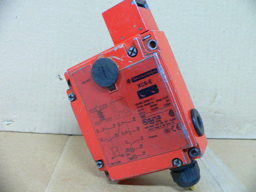 Telemecanique XCS-E Safety Limit Switch