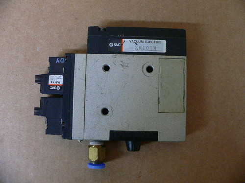 SMC ZM101M VACUUM EJECTOR AND VJ114 SOLENOID VALVE