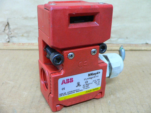 ABB 2TLA050001R1101 Jokab Safety MKEY4+ Relay