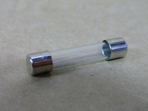 Mersen GGC3 Fast Blow Fast Acting Glass Fuse 3A