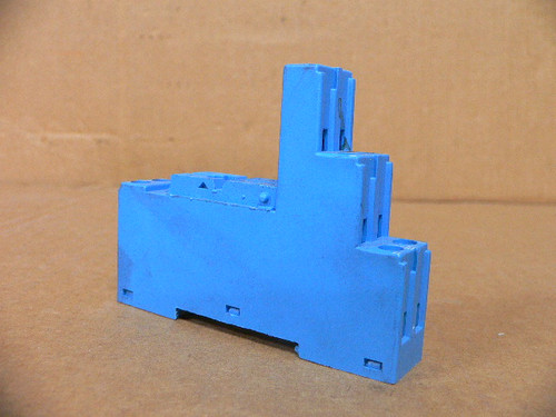 Finder 95.05 Relay Socket/Base