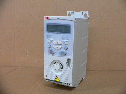 ABB ACS150-03E-02A4-4 AC Inverter Drive 380-480VAC 1HP 0.75kW 4.1A