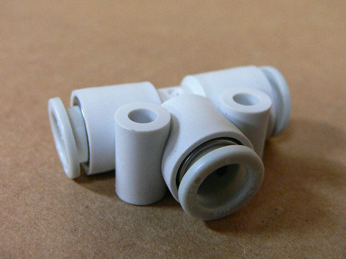 SMC KQ2T08-00A Union Tee Push-To-Connect