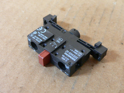 Siemens 3SB3420-0C Auxiliary Contact