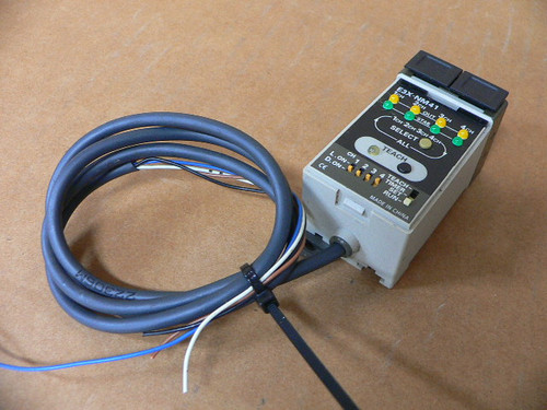 Omron E3X-NM41 Fiber Optic Photoelectric Sensor