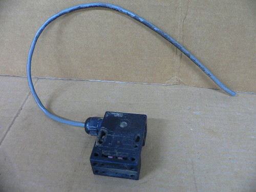 Schmersal AZ15ZVR Safety Interlock Switch Mechanical Guard Door Safety Sensor