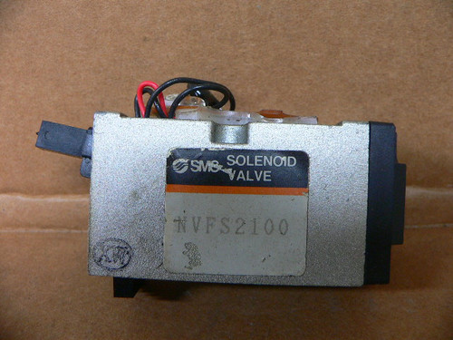 SMC NVFS2100 Pneumatic Solenoid Valve Industrial Automation Control