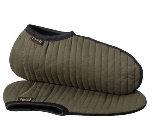 2-layer thermo system: outside cotton to absorb moisture and inside acrylic fleece for insulation
Elastic ankle for good fit
Reinforced heel
For all rubber, plastic and work boots
Green with Black Trim