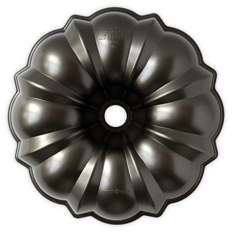 Nordic Ware ProCast Bundt Pan - Thumbnail 5
