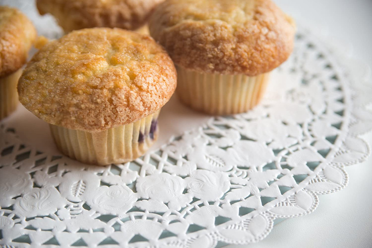 Fox Run 12" Paper Lace Doilies - Thumbnail 5