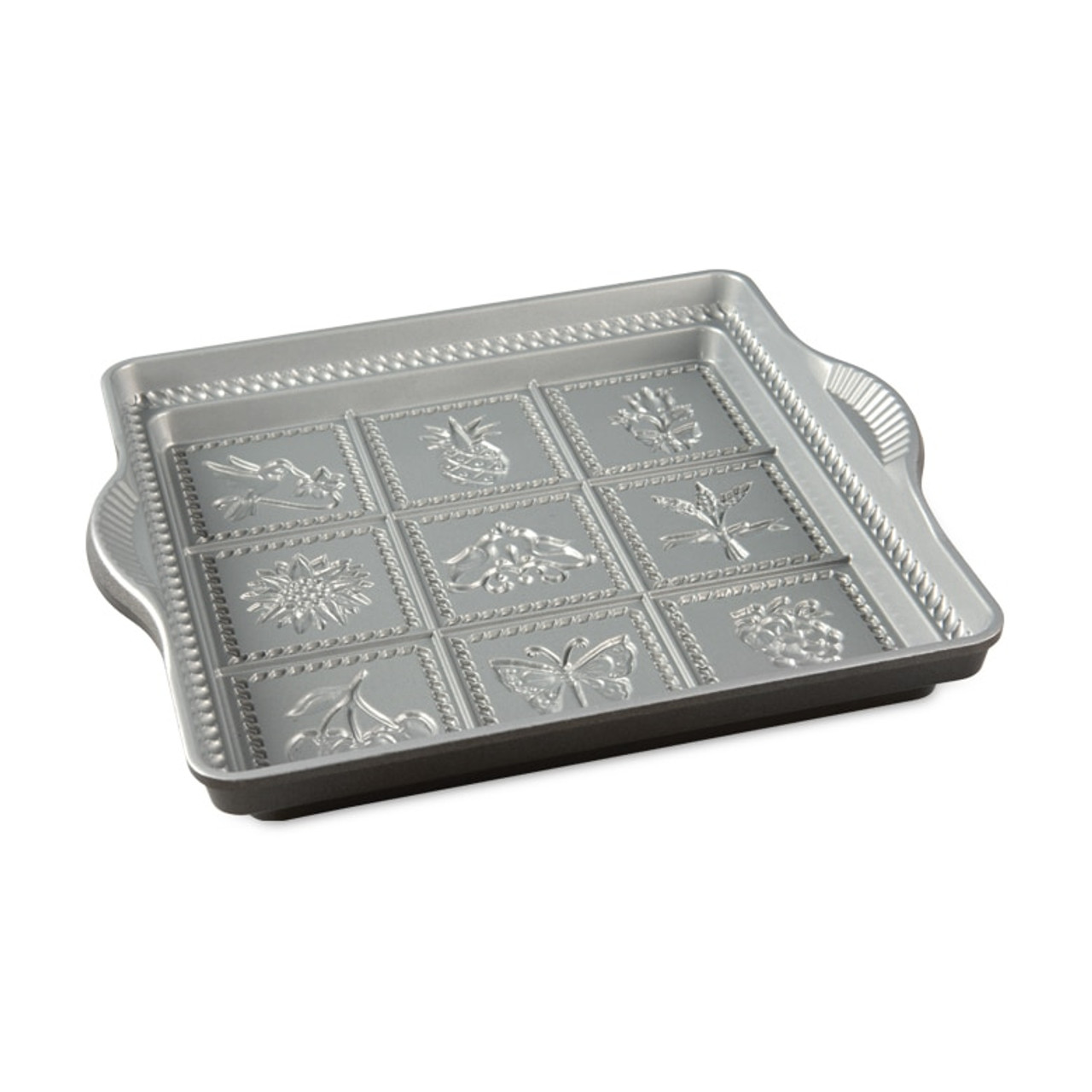 Nordic Ware Sweet Snowflakes Shortbread Pan