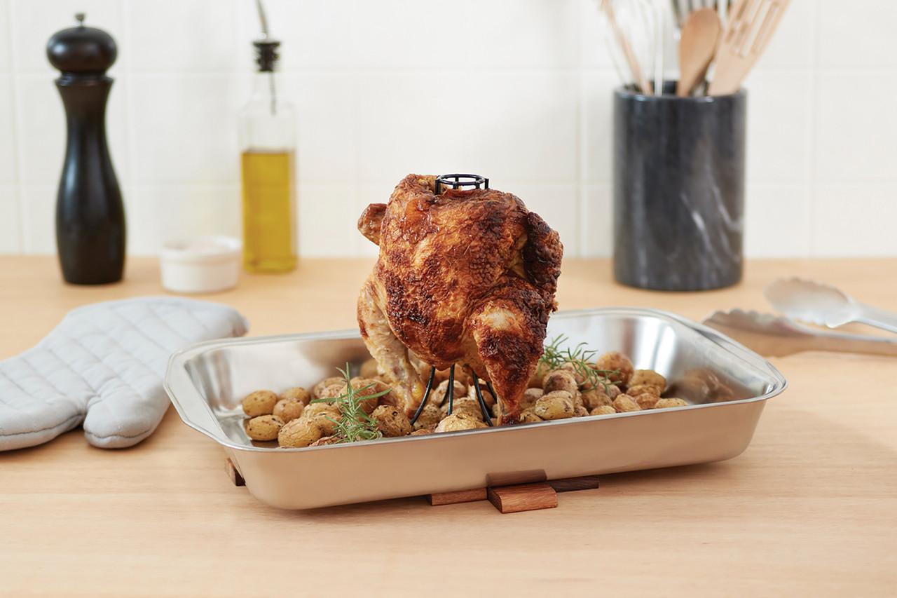 Fox Run Non-Stick Vertical Poultry Roaster (5667)