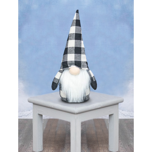 Hanna's Handiworks Tabletop Lumberjack Gnome, White Plaid