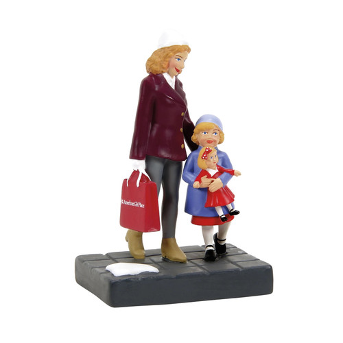 Department 56 Christmas In The City Figurine, I Think She Loves It (6015672)