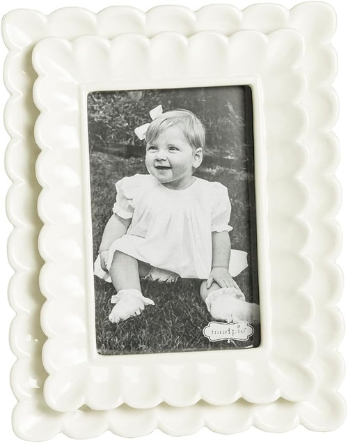 Mud Pie Small Scalloped Frame (46900730S)