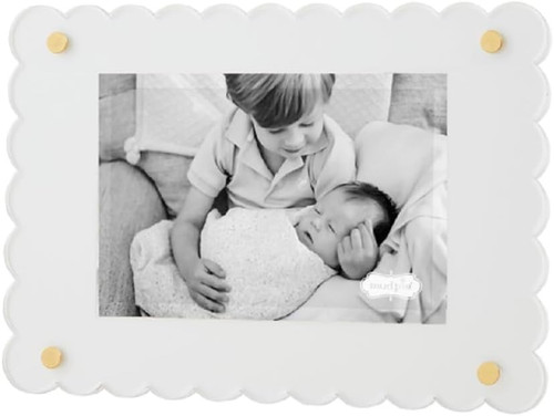 Mud Pie White Scallop Acrylic Frame (16900008)